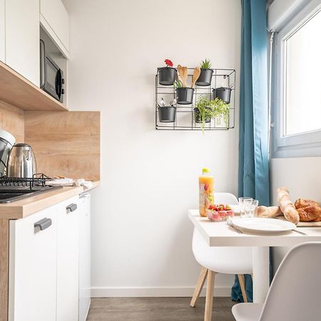 Suite Le Studio Litchi Baigne De Lumieres & Proche Des Plages Saint-Nazaire  Bagian luar foto