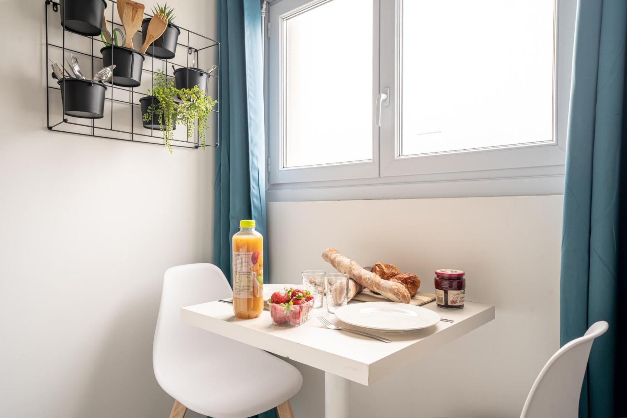 Suite Le Studio Litchi Baigne De Lumieres & Proche Des Plages Saint-Nazaire  Bagian luar foto